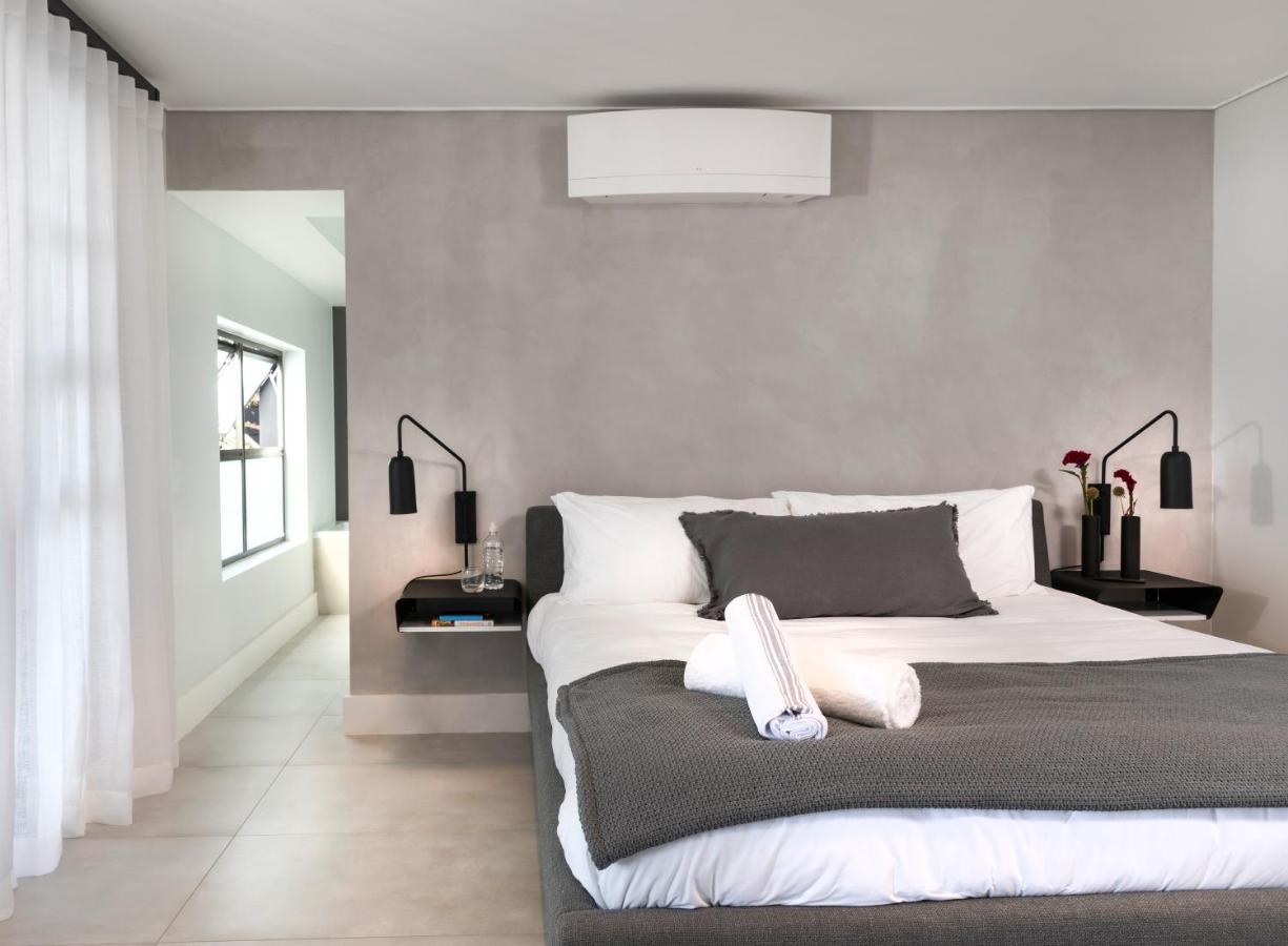 Premium Cape Camps Bay Lodge Cape Town Bagian luar foto