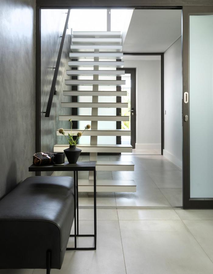 Premium Cape Camps Bay Lodge Cape Town Bagian luar foto
