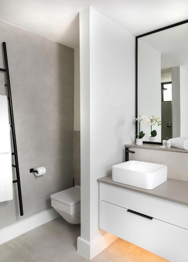 Premium Cape Camps Bay Lodge Cape Town Bagian luar foto