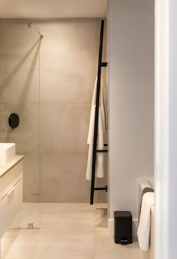 Premium Cape Camps Bay Lodge Cape Town Bagian luar foto