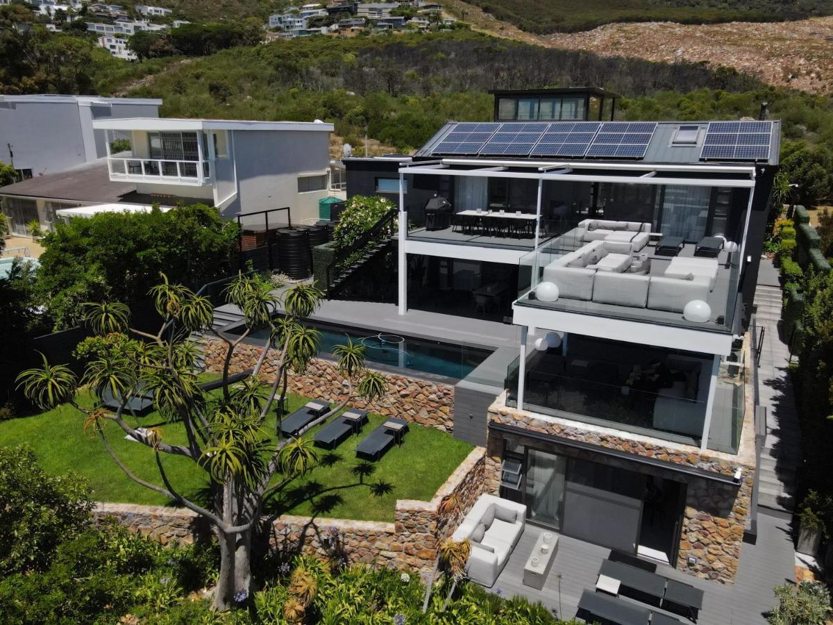 Premium Cape Camps Bay Lodge Cape Town Bagian luar foto