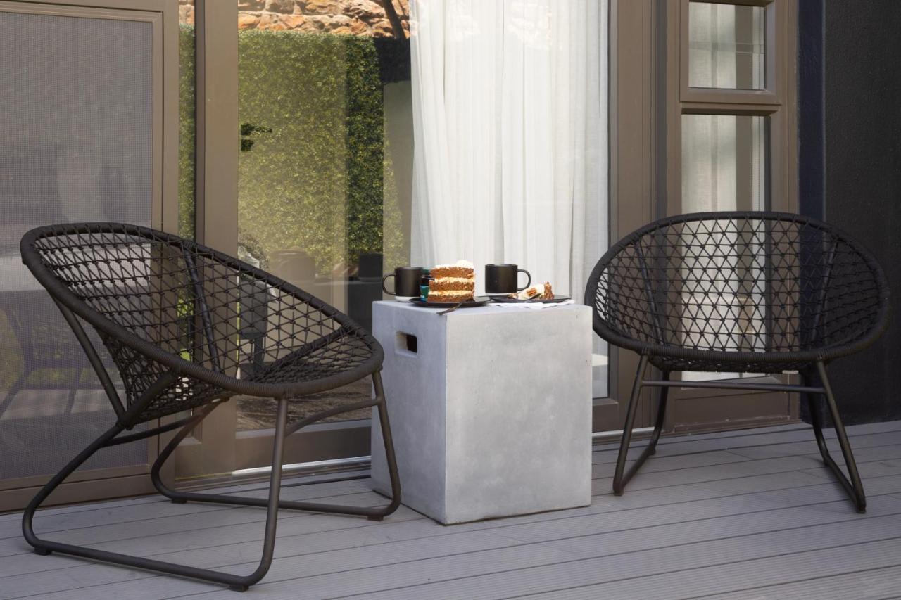 Premium Cape Camps Bay Lodge Cape Town Bagian luar foto